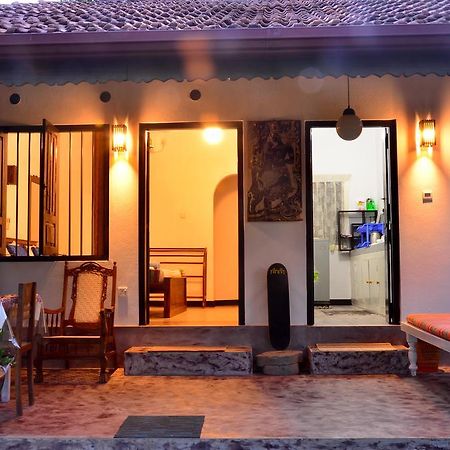 Hotel Aknara Rest Weligama Exterior foto