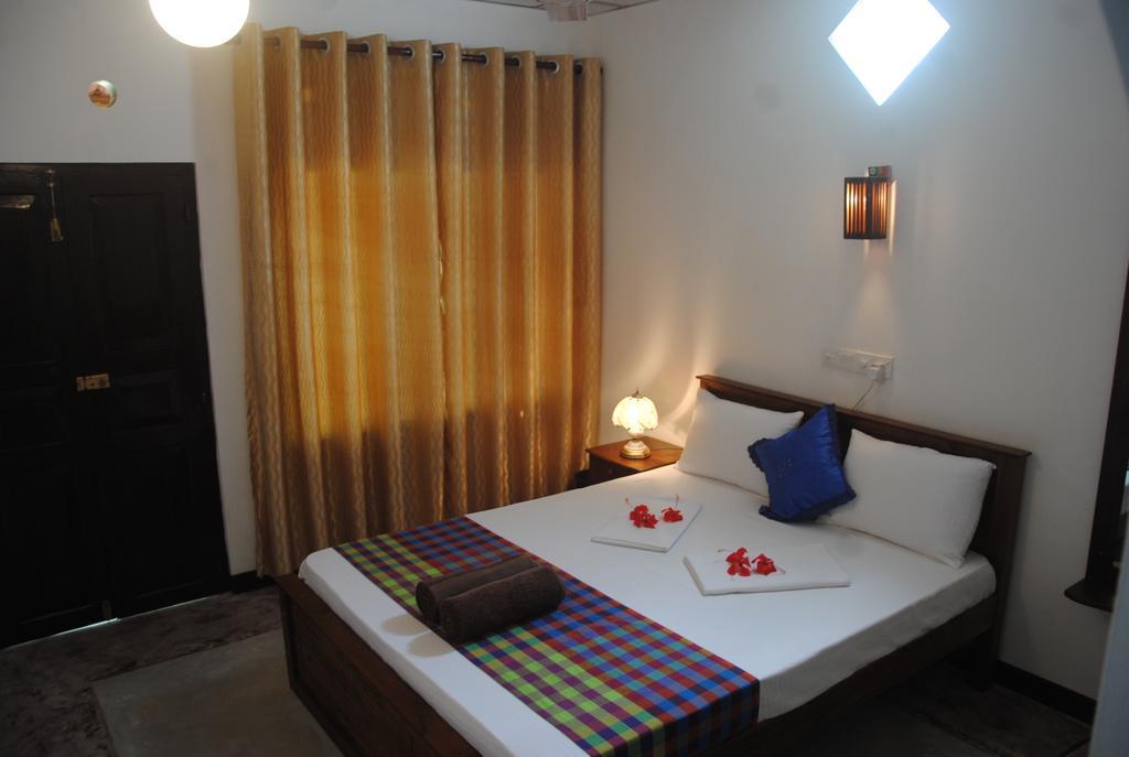 Hotel Aknara Rest Weligama Exterior foto