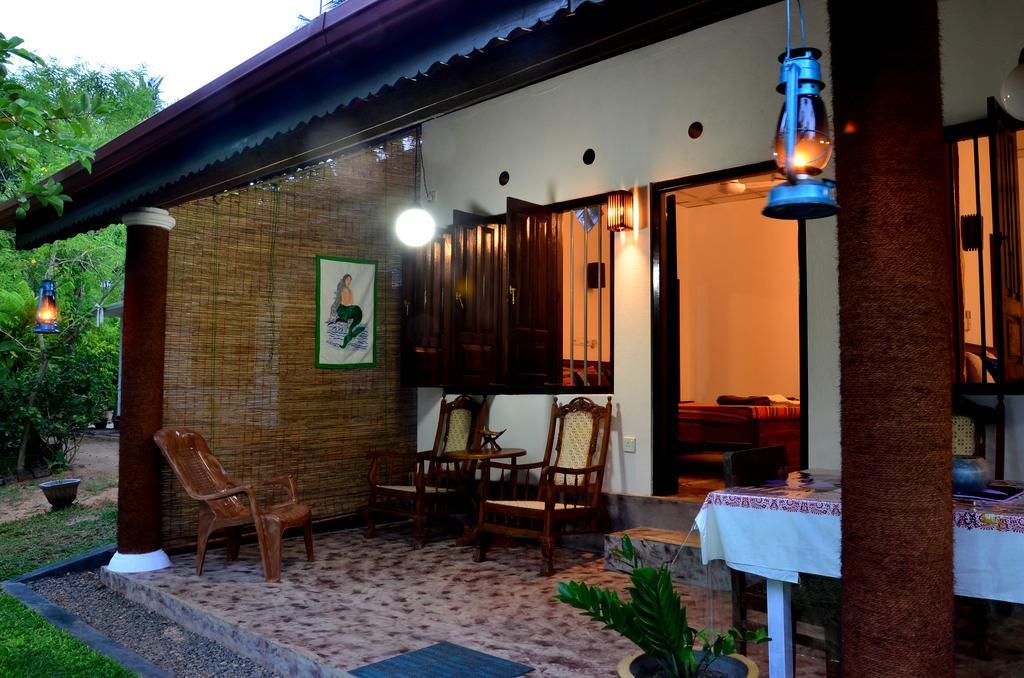 Hotel Aknara Rest Weligama Exterior foto